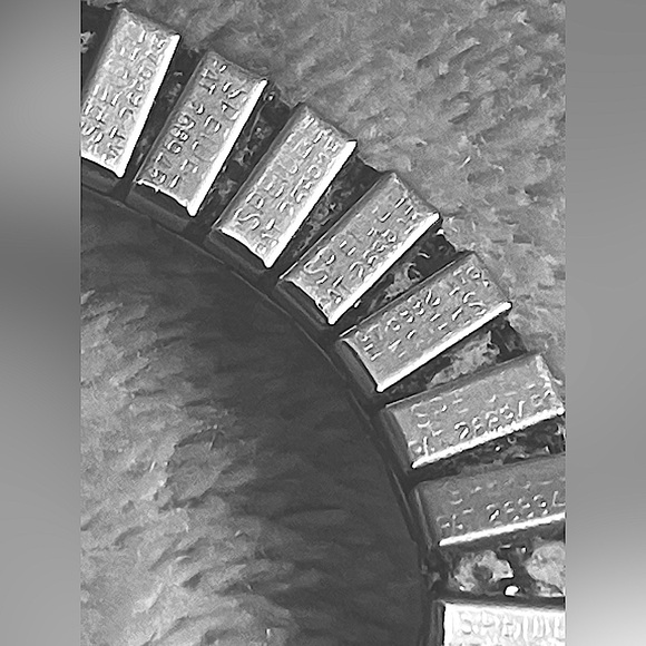 Caravelle by Bulova stretch watch: band by Spiedel vtg Silver patent # child's? - Picture 4 of 6